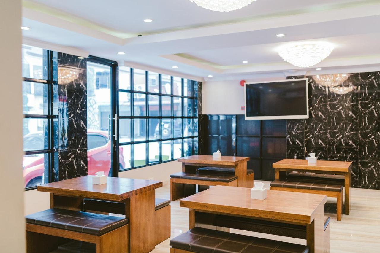 Hotel Barelang Batam 3*